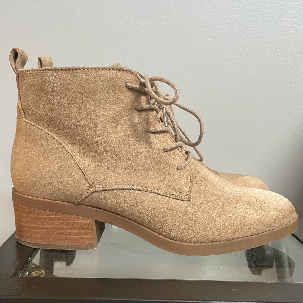 Ankle boots faux suede tan women’s size 7.5